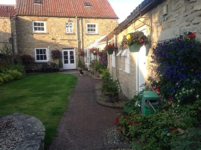 Stilworth House Bed & Breakfast Helmsley Exterior photo